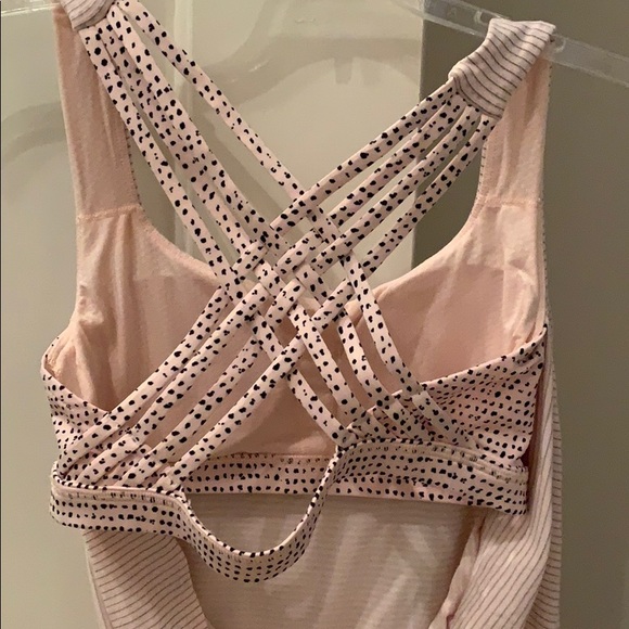 Lululemon! - Picture 3 of 4